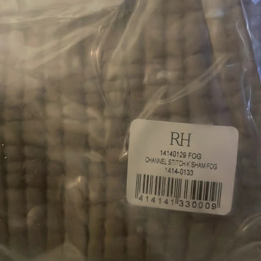 RH CHANNEL STITCH COTTON VOILE KING SHAM in FOG